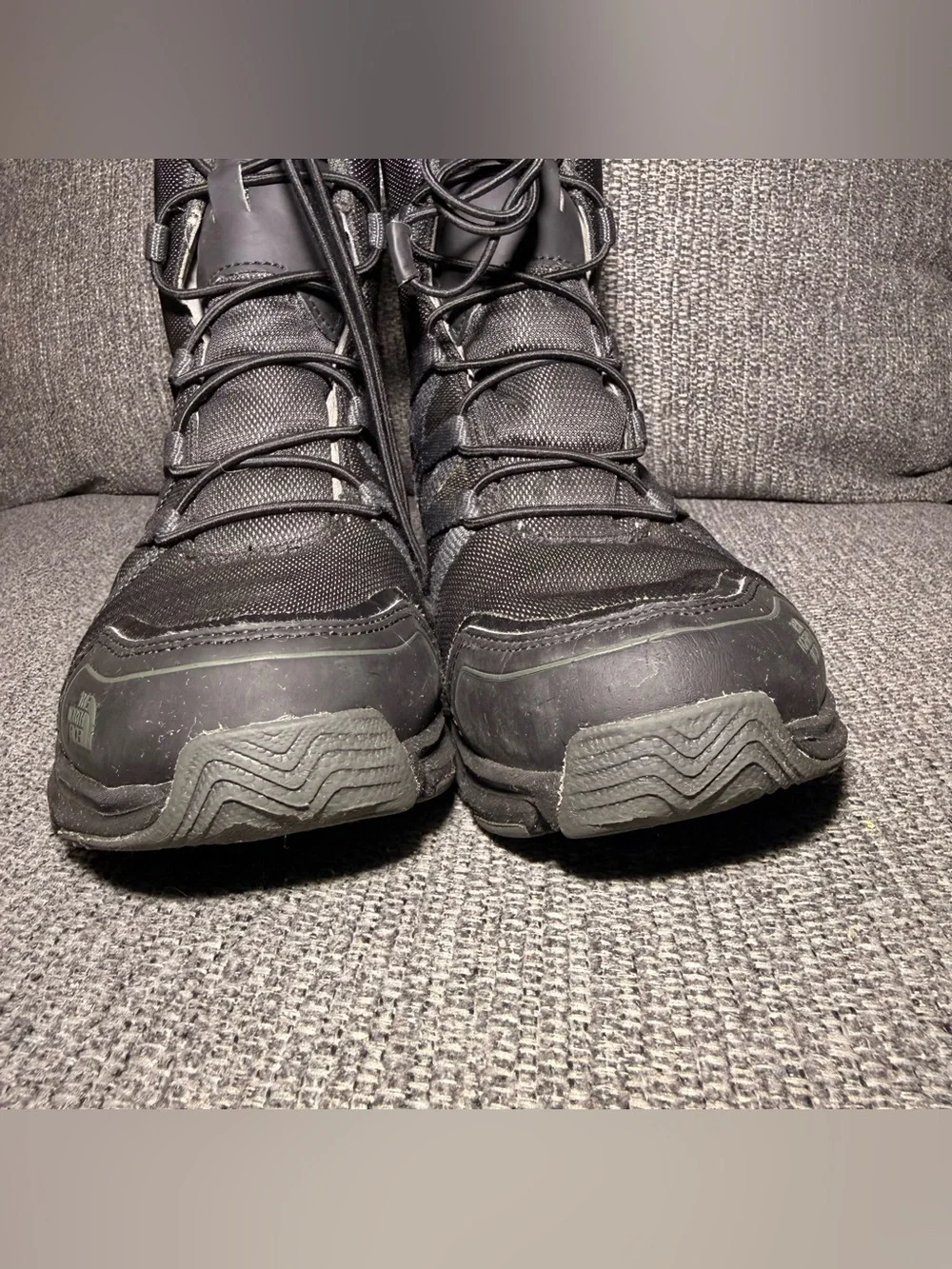 The North Face Winter Waterproof snow Boots black Big boy size 5